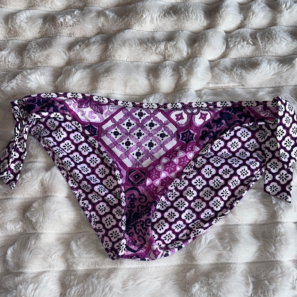 Tommy Bahama Purple Patterned Bikini Bottom